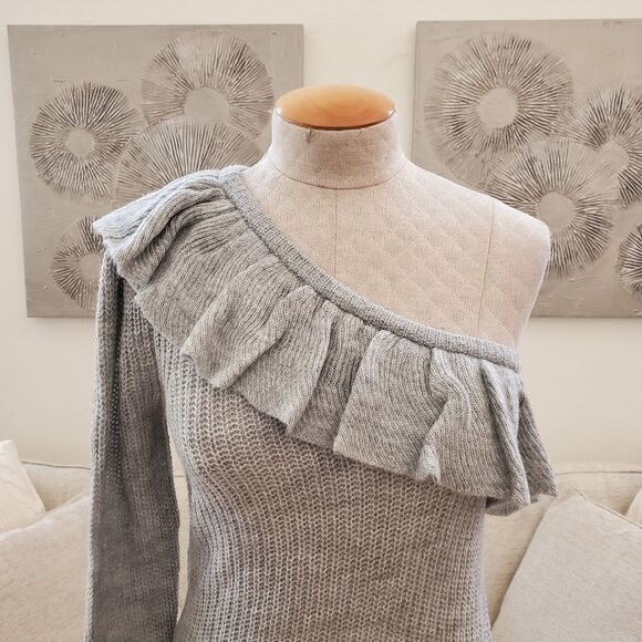 NEW! Rebecca Taylor One Shoulder Ruffle Sweater size Large in Grey - Picture 4 of 12